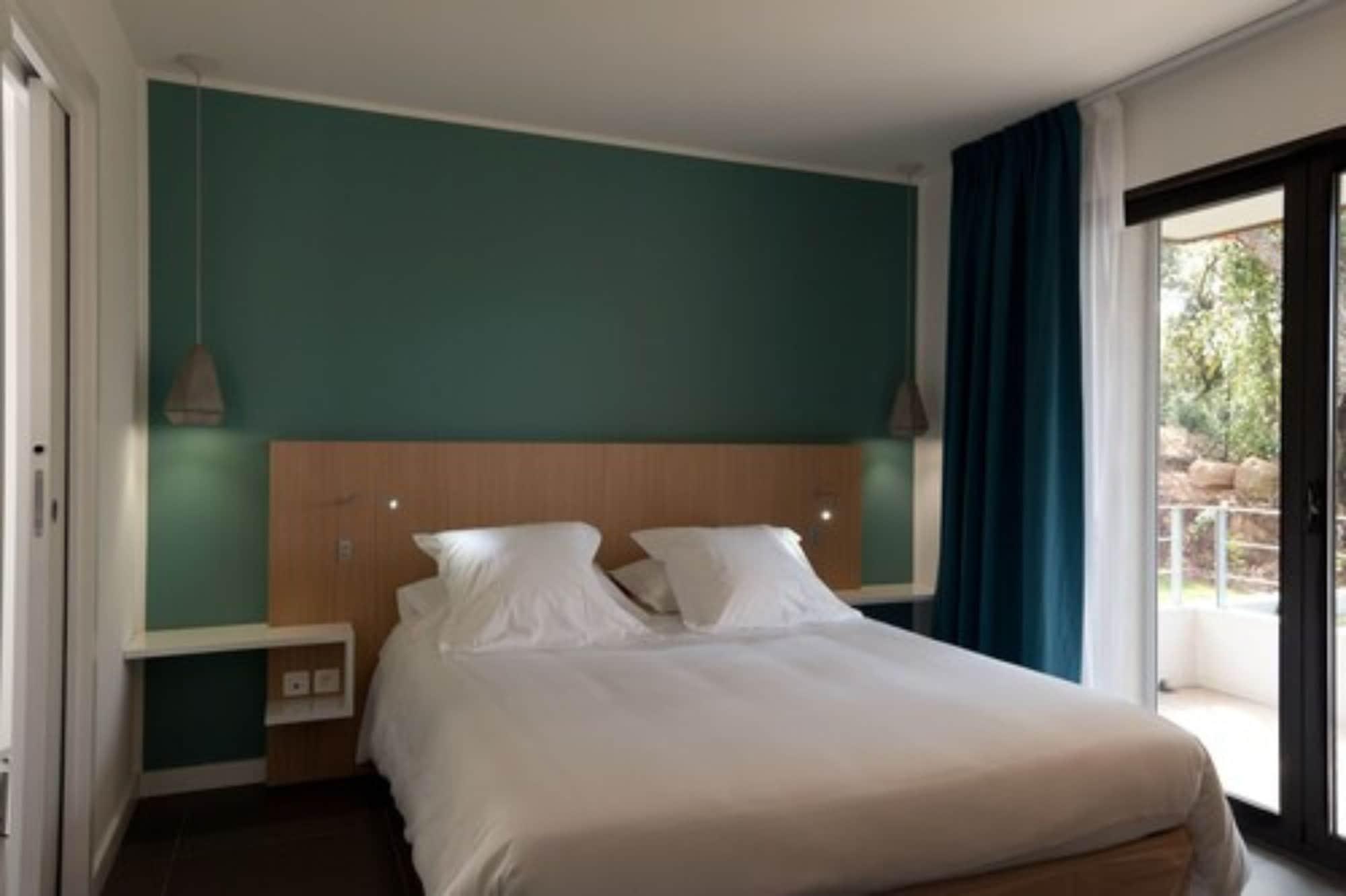 Residence Hoteliere Alcyon Порто-Веккіо Екстер'єр фото