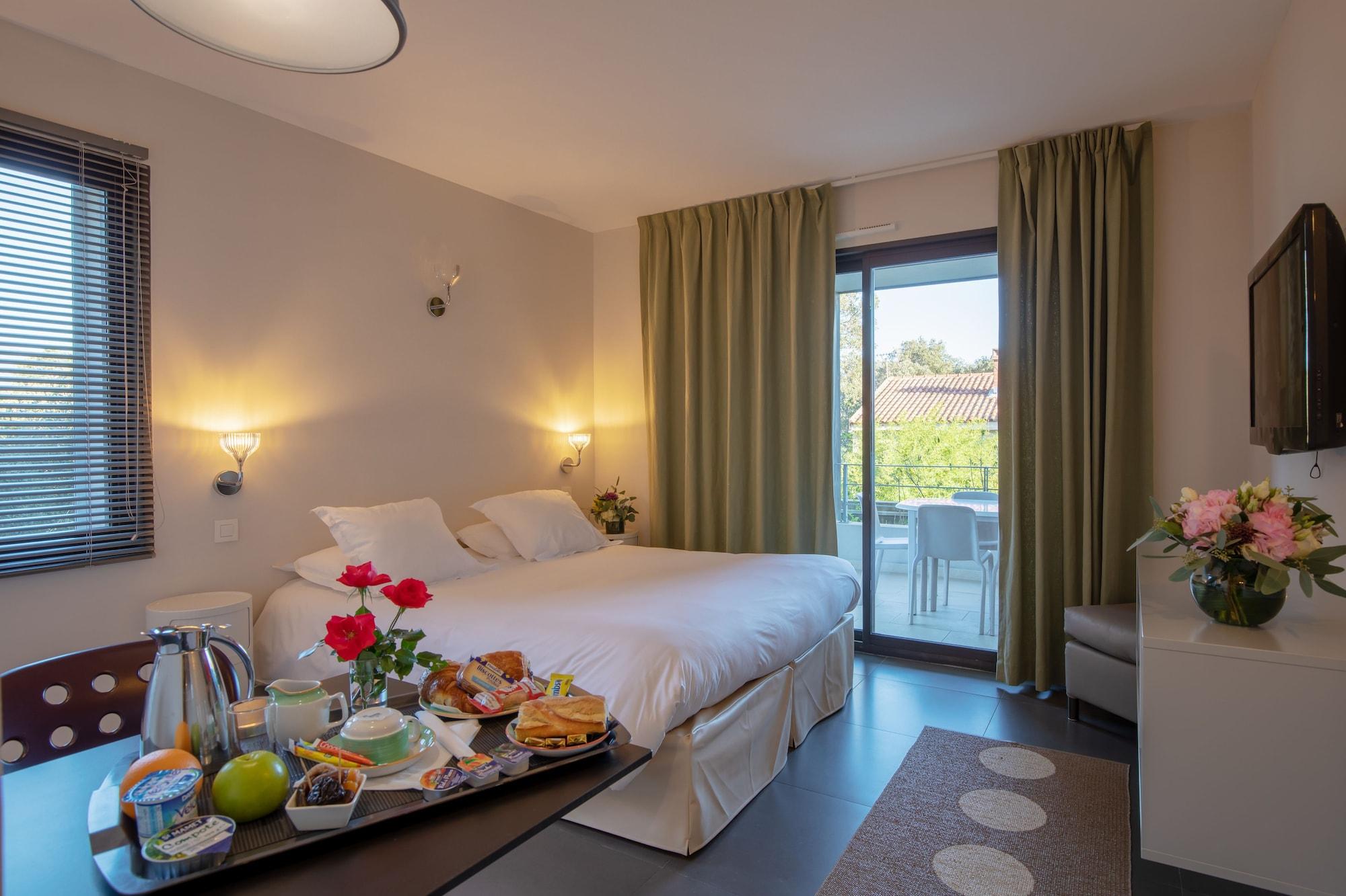 Residence Hoteliere Alcyon Порто-Веккіо Екстер'єр фото